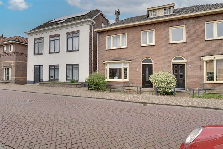 Bekijk foto 2 van Hoofdstraat 12