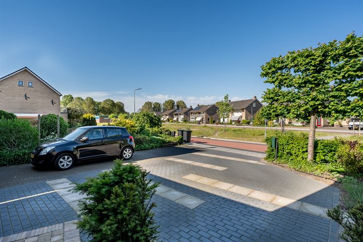 Bekijk foto 3 van Nering Bögelstraat 80