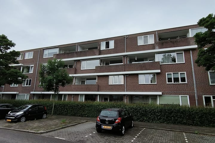 View photo 3 of Laan van Ouderzorg 151