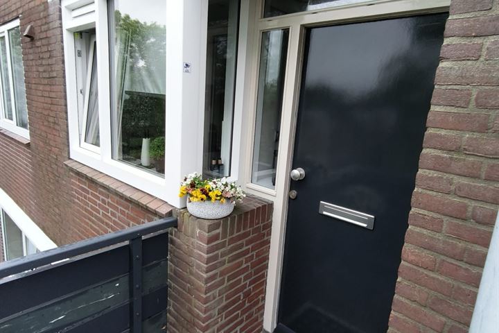 View photo 4 of Laan van Ouderzorg 151