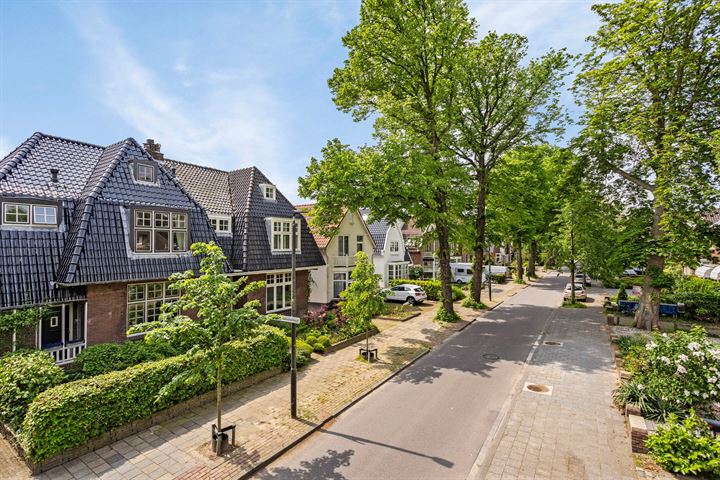 View photo 46 of Zeestraat 132