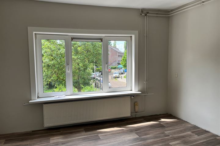 Bekijk foto 10 van Madioenstraat 8-BS