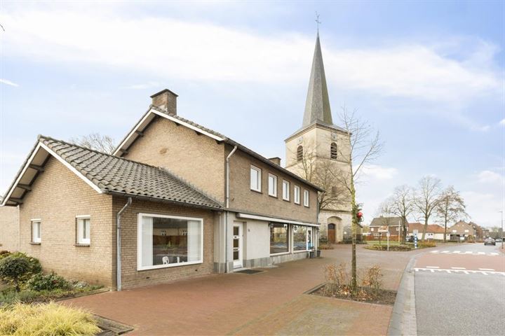 Bekijk foto 1 van Hoofdstraat 76