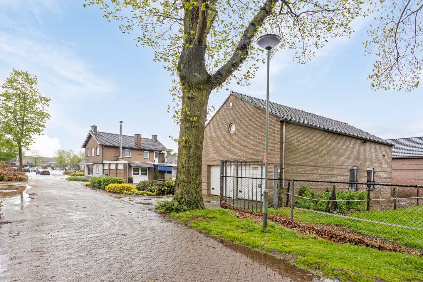 Photo 34 of Hoofdstraat 76