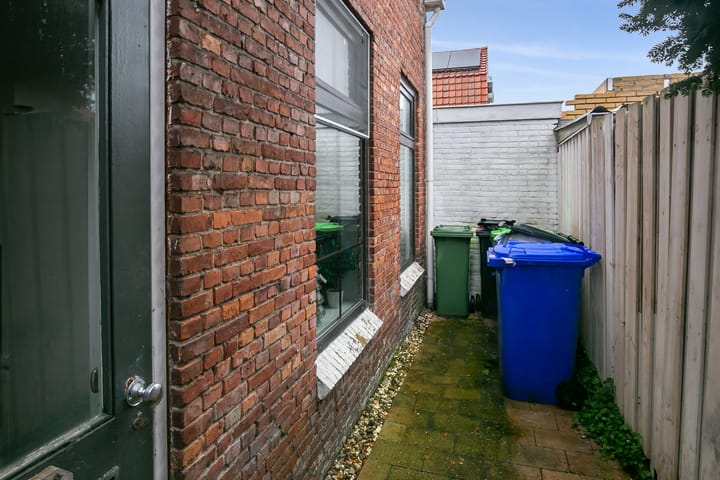 Foto 20 van Drie Schouwenstraat 9