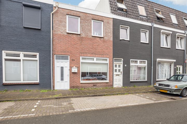 Bekijk foto 1 van Beekstraat 22