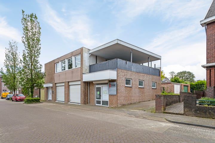 Foto 30 van Bosstraat 5