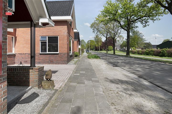 Bekijk foto 5 van Zuiderdiep 99