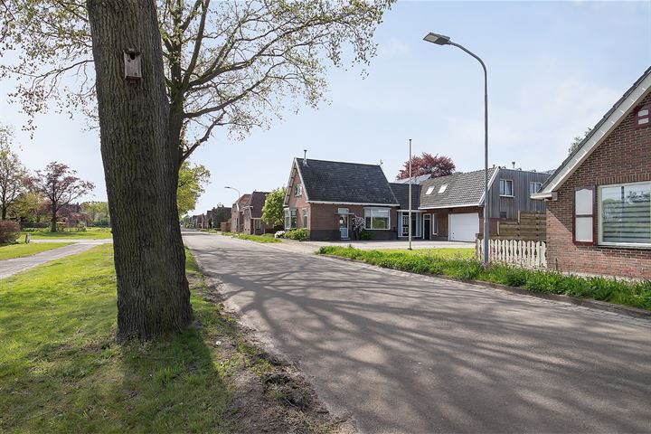 Bekijk foto 33 van Zuiderdiep 99