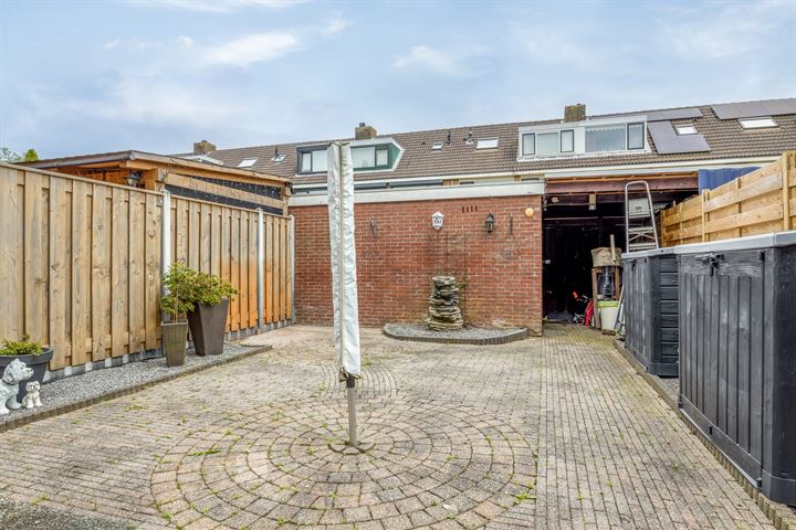 View photo 19 of Frans Halsstraat 42