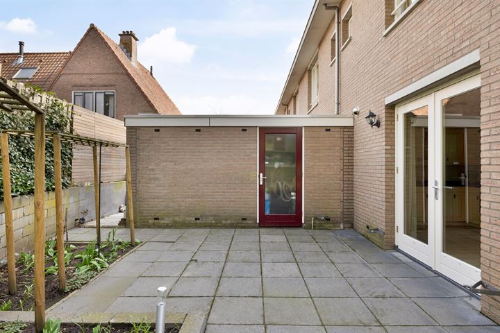 View photo 26 of Dr. A. Kuyperstraat 21-A