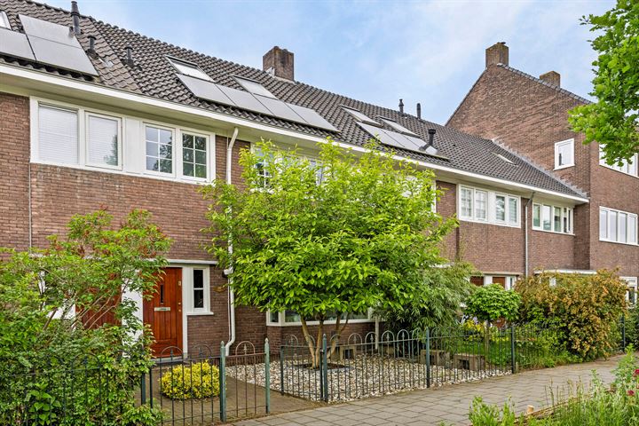 View photo 1 of C.A. Thiemestraat 60