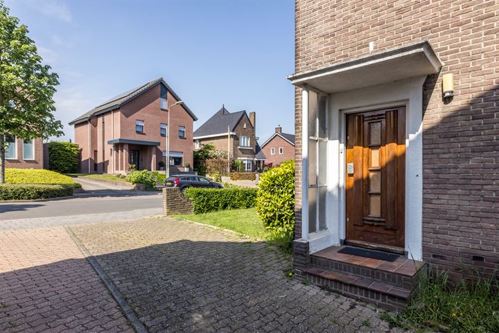 Bekijk foto 44 van Eygelshovenerweg 31