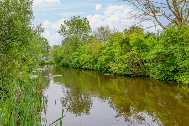 Bekijk foto 37 van Brahmsstraat 2