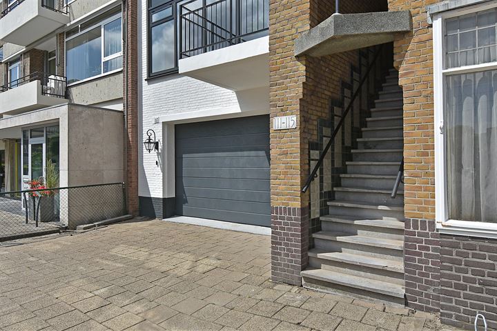 Bekijk foto 4 van Loosduinse Hoofdstraat 115