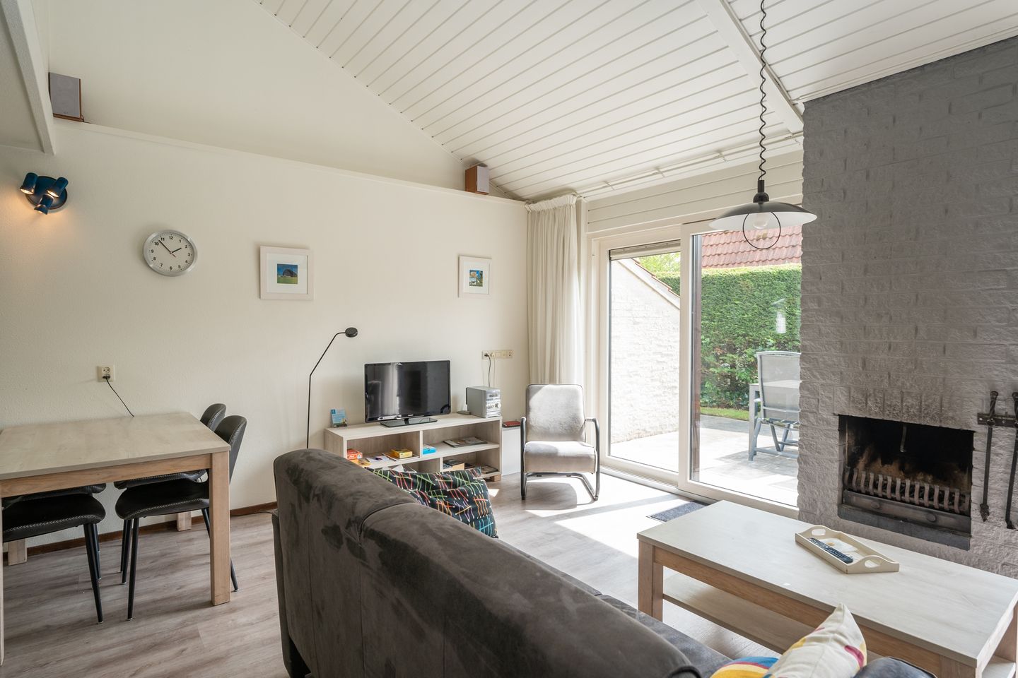 Foto 10 van Grensweg 212