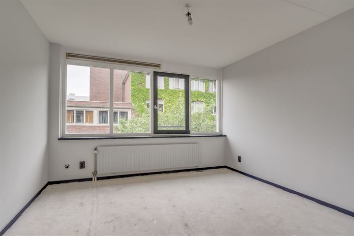 Bekijk foto 19 van Molukkenstraat 24