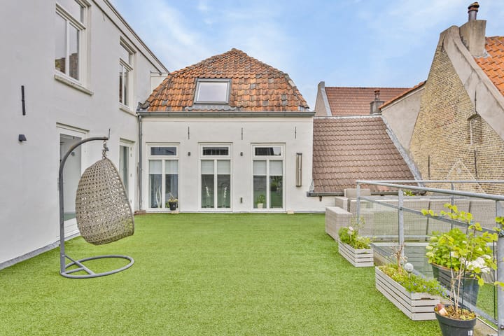 Foto 38 van Academiestraat 4