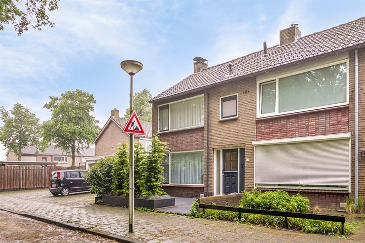 View photo 38 of Schelpstraat 47