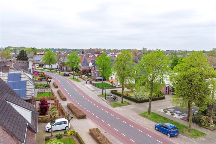 Bekijk foto 3 van Kennedylaan 71