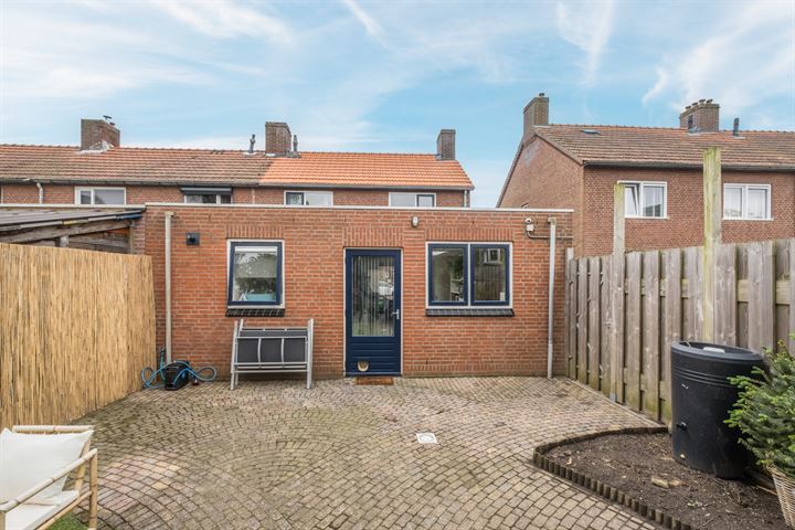 View photo 22 of Prinses Marijkestraat 26