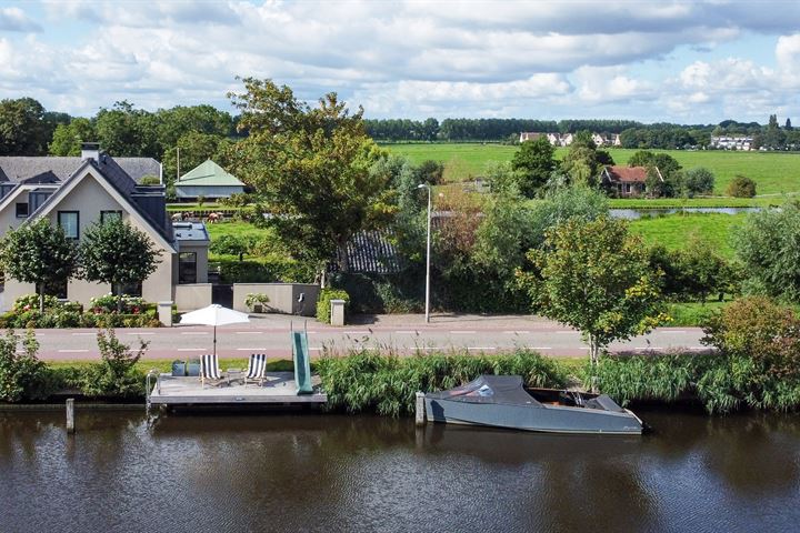 Bekijk foto 2 van Amsteldijk Zuid 106