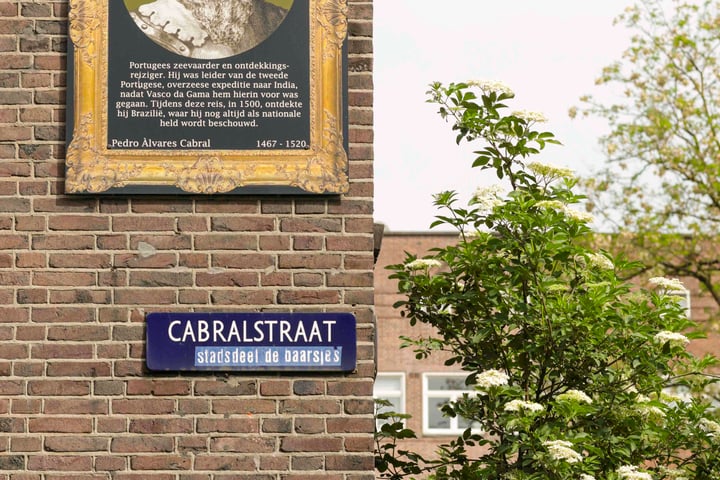 View photo 27 of Cabralstraat 25-H