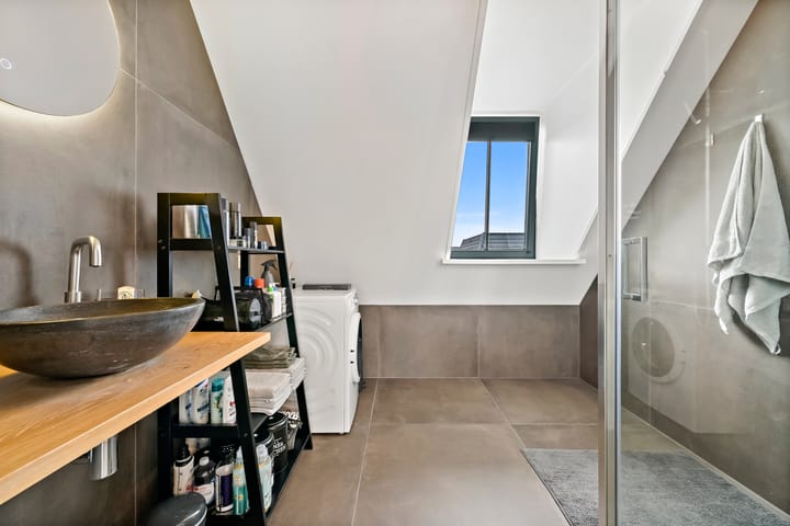 Foto 47 van Oostmadeweg 66