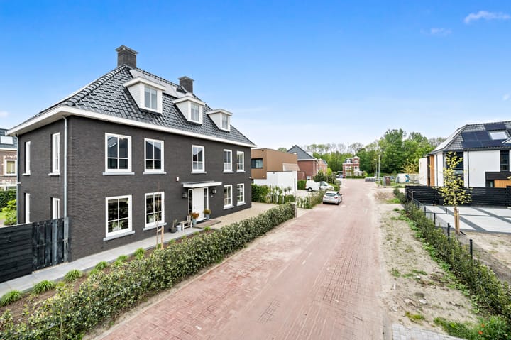 Foto 53 van Oostmadeweg 66