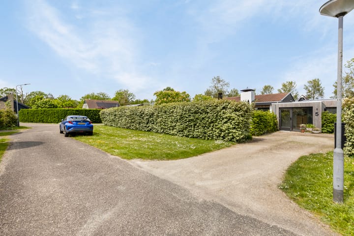 Foto 38 van Moerbeilaan 5