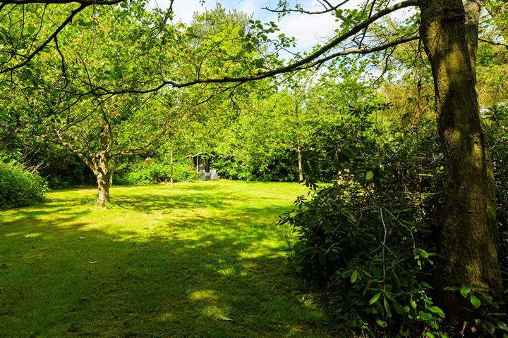 View photo 50 of Voorweg 13