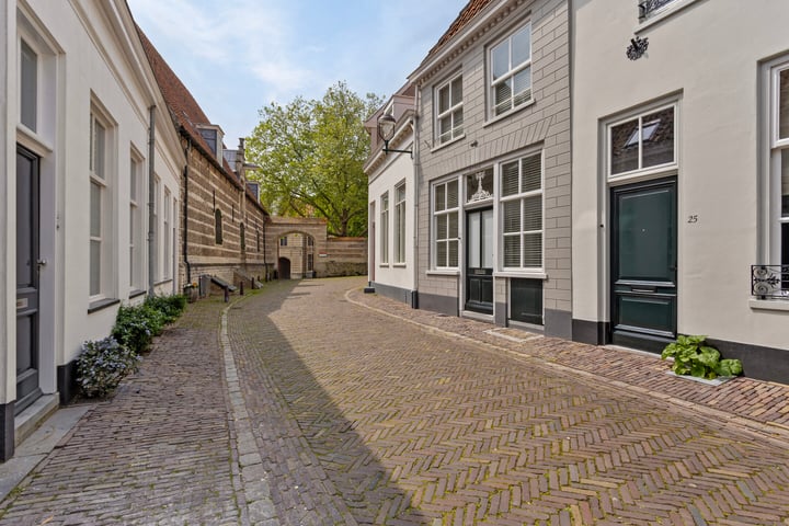 Bekijk foto 2 van Hofstraat 23