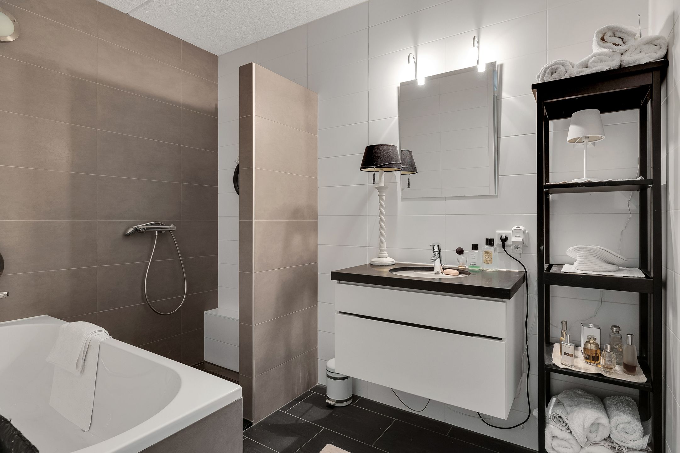 Foto 21 van IJsbaankade 71