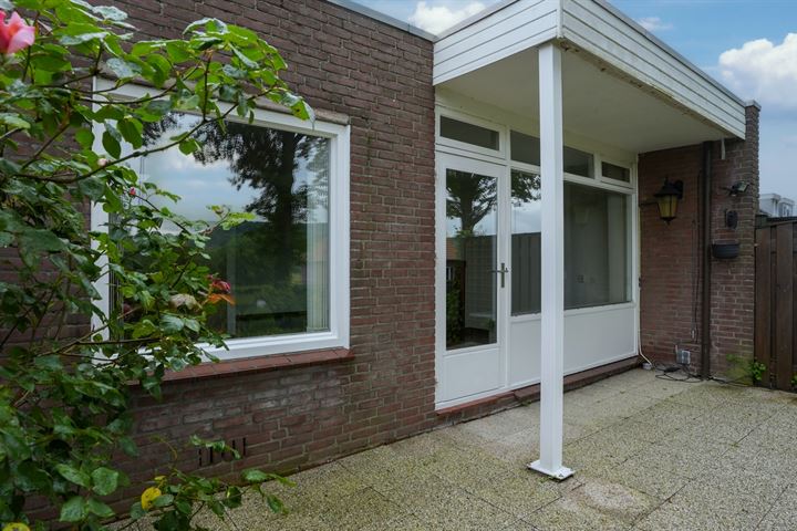 Bekijk foto 22 van Pastoor Steinbuschstraat 7