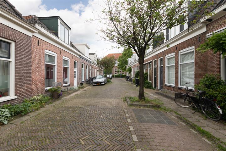 Bekijk foto 28 van Looxmastraat 12