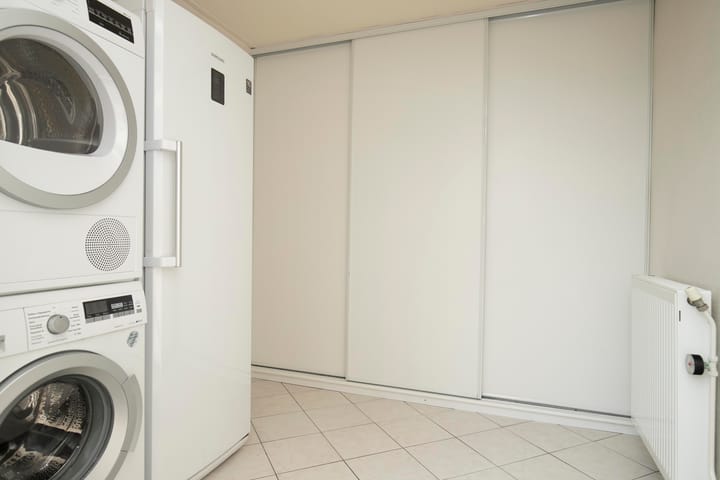 Photo 25 of Roebol 69