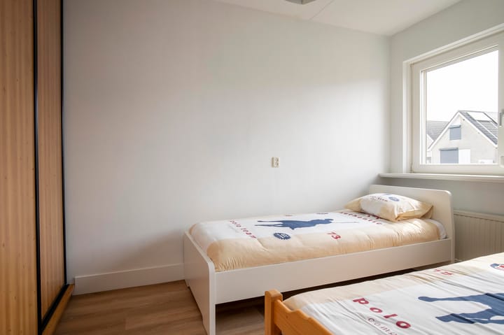 Photo 37 of Roebol 69