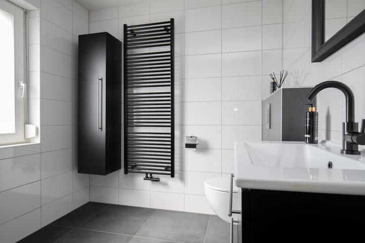 Photo 40 of Roebol 69