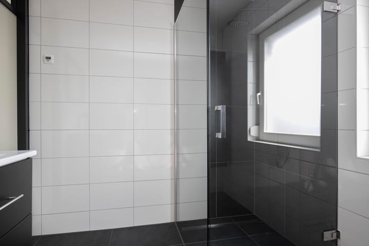 Photo 41 of Roebol 69