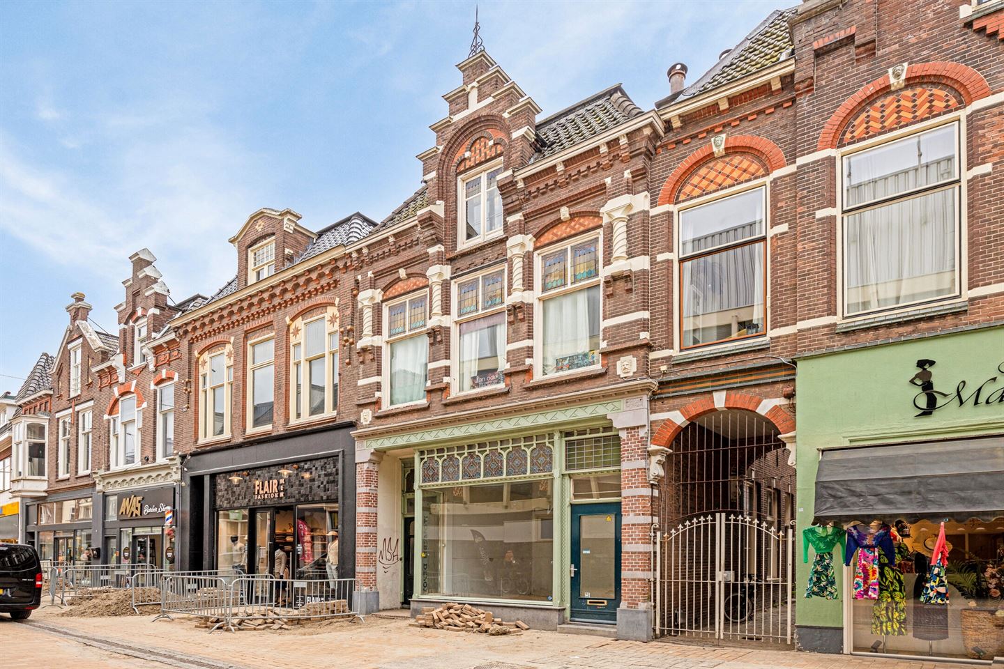 Bekijk foto 1 van Marktstraat 23