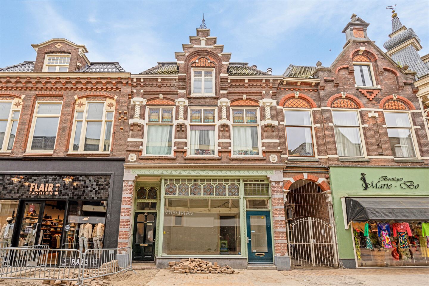 Bekijk foto 3 van Marktstraat 23