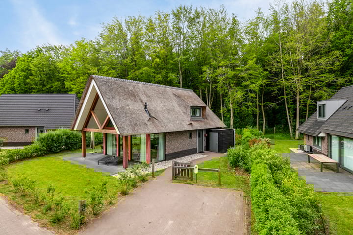 Photo 2 of Valtherweg 36-423