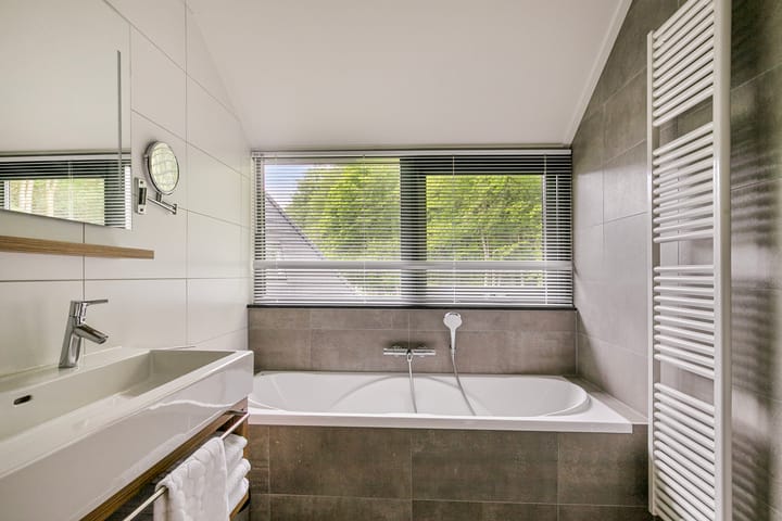 Photo 4 of Valtherweg 36-423