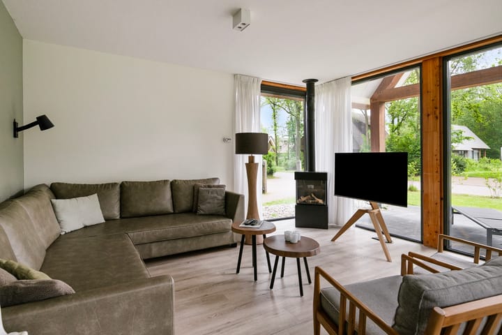 Foto 15 van Valtherweg 36-423