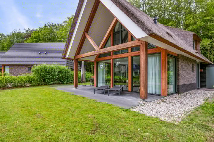 Foto 24 van Valtherweg 36-423