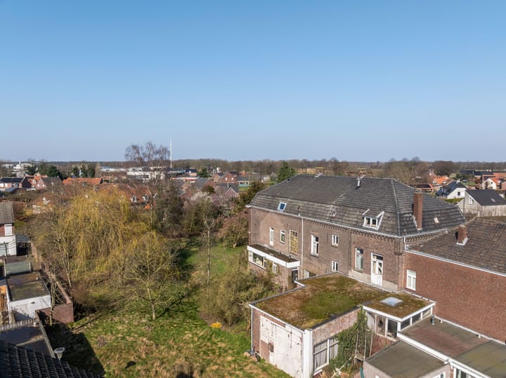 Photo 40 of Wilhelminastraat 20