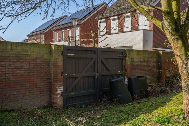 Photo 42 of Wilhelminastraat 20