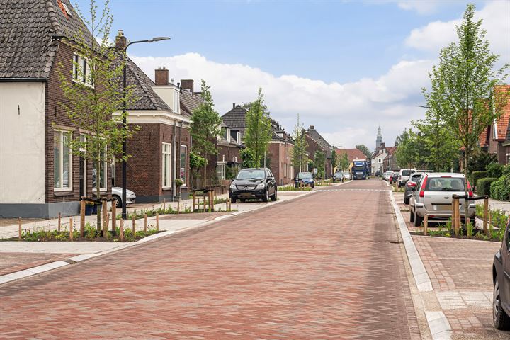 View photo 28 of Weg naar Voorst 96