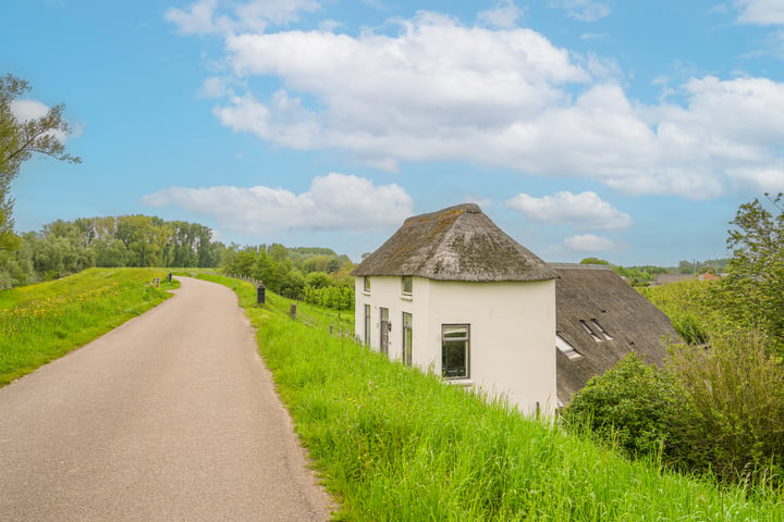 Bekijk foto 47 van Polstraat 37