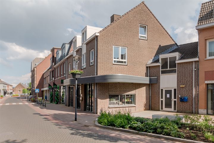 View photo 30 of Dorpstraat 80